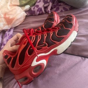 Nike | Shoes | Red Black And White Tns 